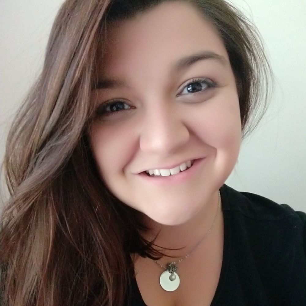 Meet your Posher, Emily